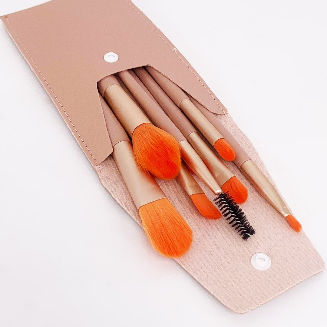 Kit de brochas viajeras x8 Engol